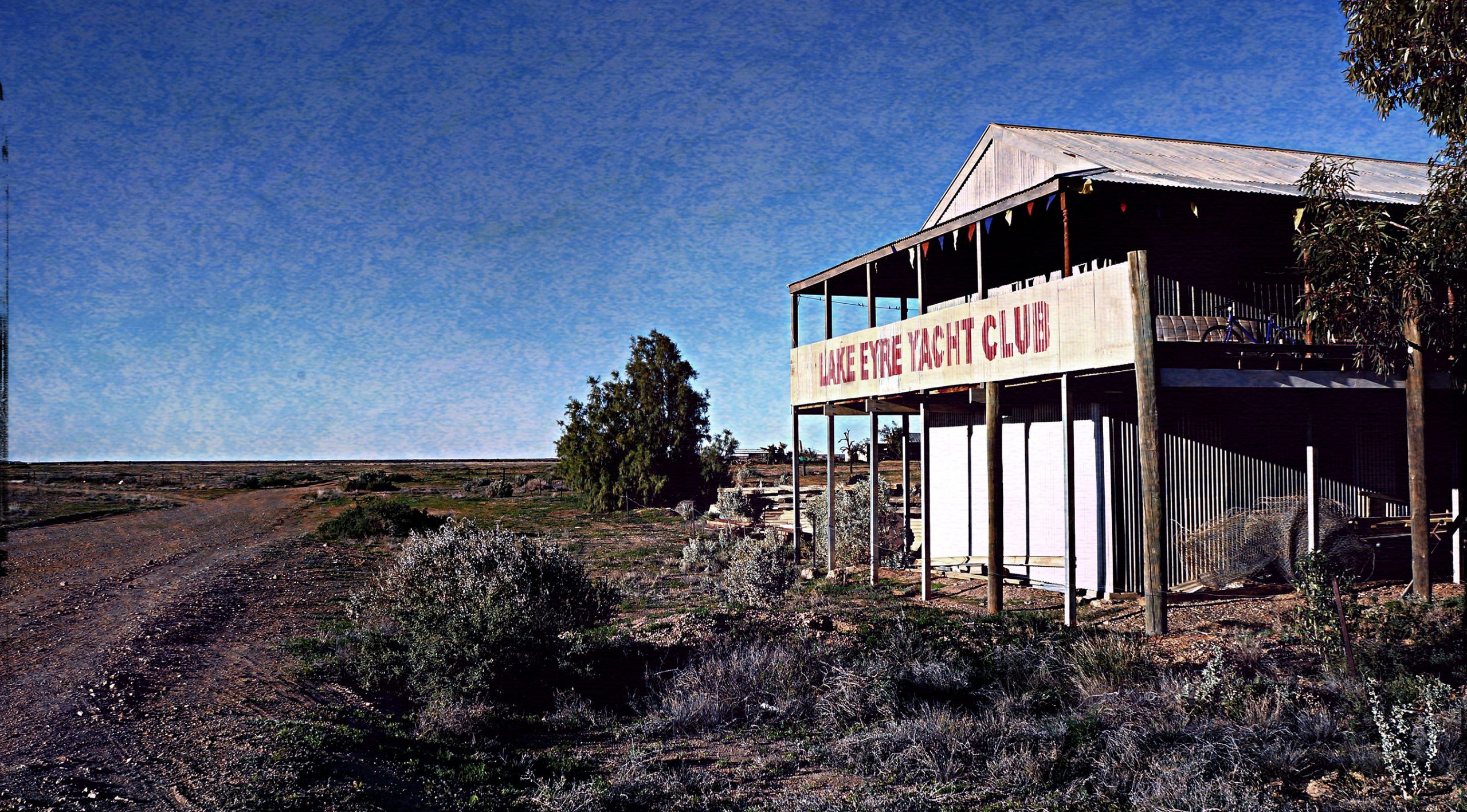 Lake Eyre Yacht Club